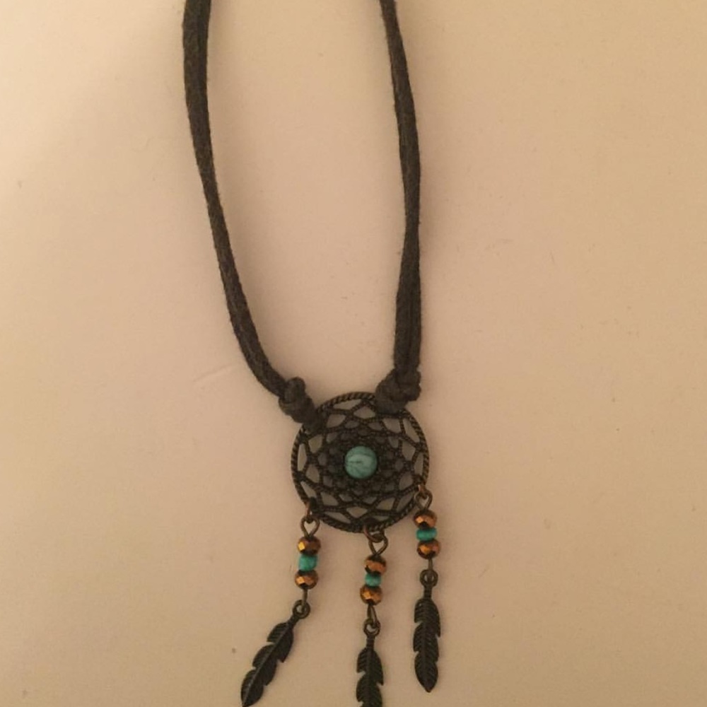 Dream catcher choker